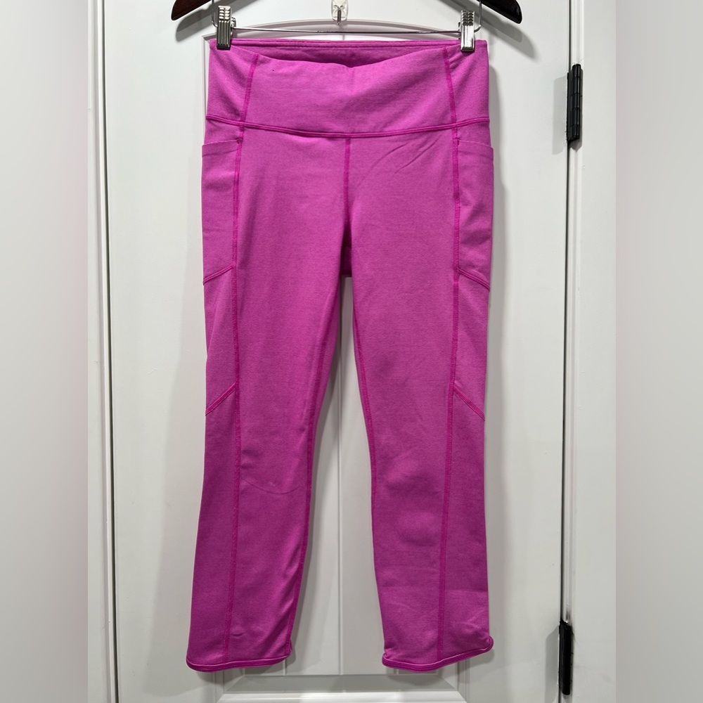 Athleta Pink Cropped Leggings Nylon Blend Size M.